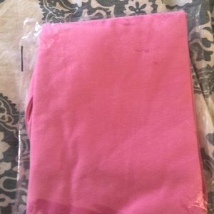 Women’s pink leggings